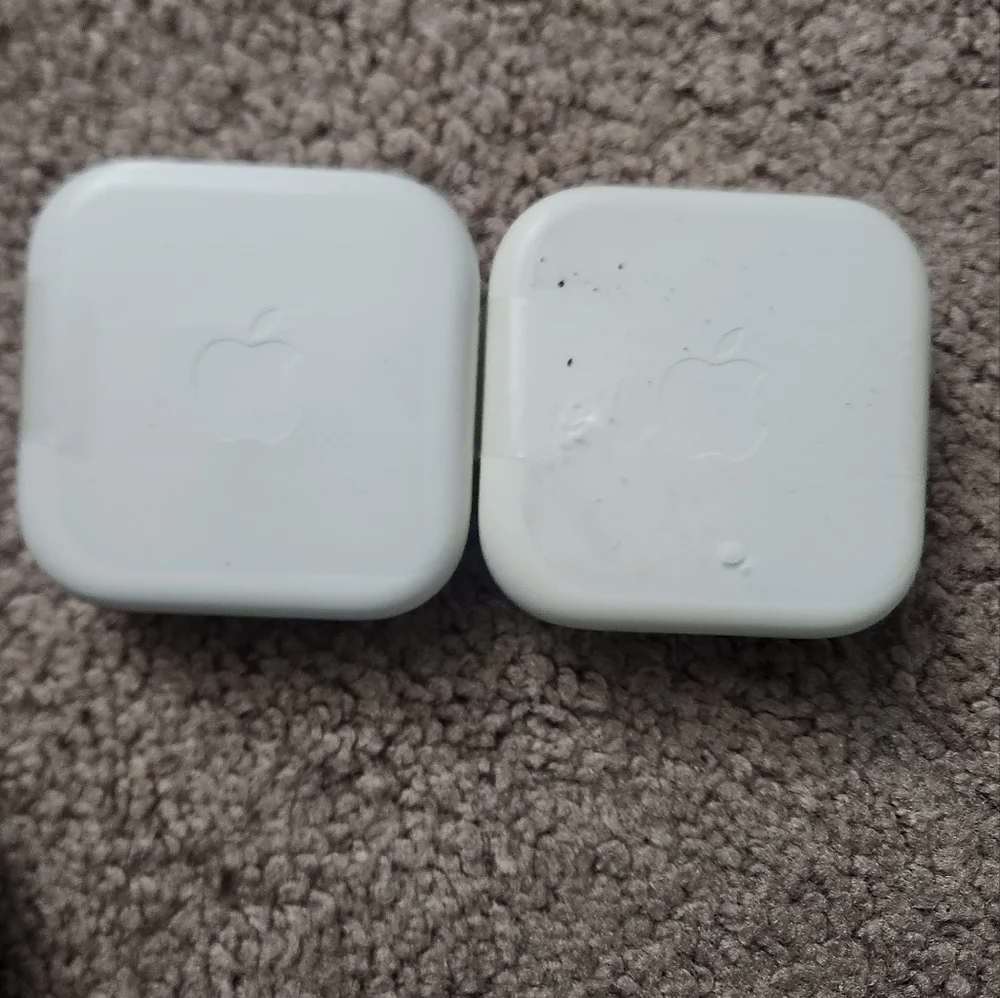 NEW Apple White EarPods Cases